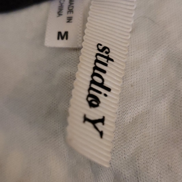 Flared Lace Top - Picture 2 of 2